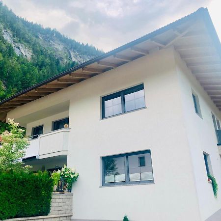 Apart Haus Bella Mayrhofen Kültér fotó